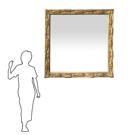 
 
 150x160 Importante specchiera dorata e laccata di forma quadrata 