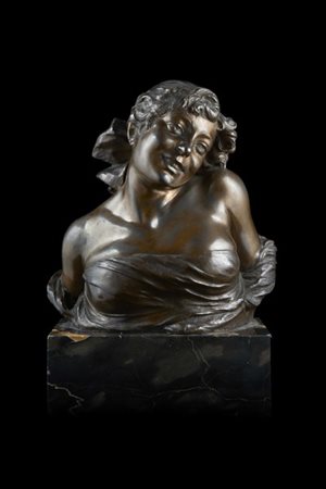 Torelli "Busto femminile" scultura in bronzo (h. cm 23) poggiante su base in mar