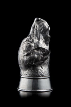 Bicchiere da caccia in foggia di testa canina. Titolo 800. Argentiere BR (h. cm