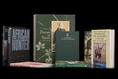 [CACCIA] Lotto di otto volumi inerenti la fauna africana e la caccia nel contin