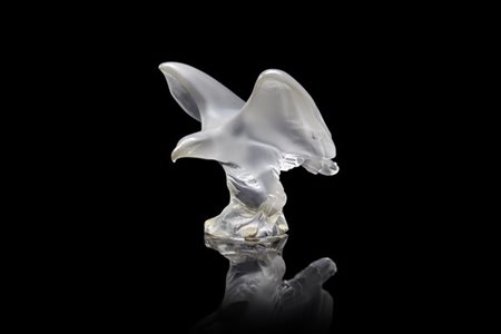 Lalique "Aquila reale" scultura a tutto tondo in vetro soffiato in stampo acida