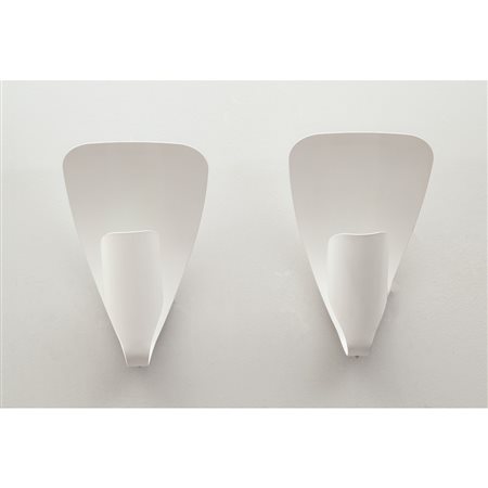 PRODUZIONE ITALIANA 1990 ca 
Coppia di lampade da parete