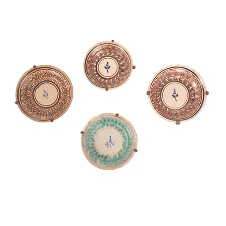 QUATTRO PIATTI in ceramica