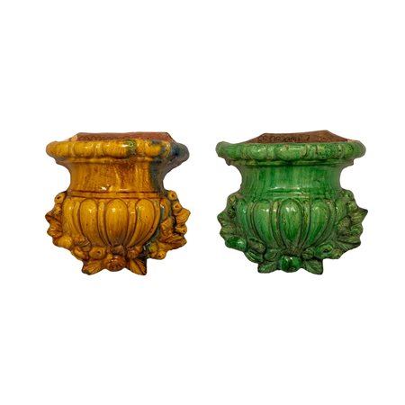 DUE FIORIERE DA MURO