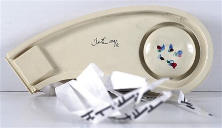 TUTTLE RICHARD (n. 1941) Open carefully. 2000. Scultura. Cm 23,00 x 10,00 x...