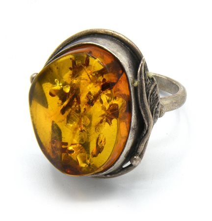 ANELLO IN ARGENTO CON AMBRA misura 23