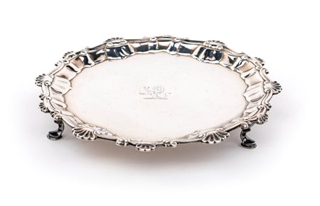Piccolo salver in argento, Londra 1761, argentiere EC