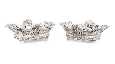 Coppia di cestini in argento 925, Londra 1901, argentieri Comyns e Sons