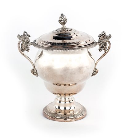 Zuccheriera biansata in argento con coperchio, Torino 1840 ca. argentiere Carlo Balbino