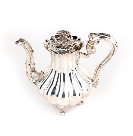 Teiera in argento 950/1000, Parigi 1840 ca., argentiere L.B.