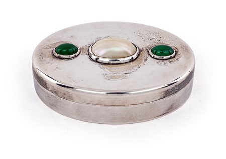 Scatola in argento 800, argenteria Cafarella, Roma