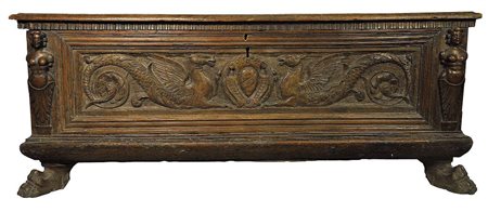 CASSAPANCA TOSCANA Toscana, XVII secolo (?) Noce 61,5x155x55,5 cm....