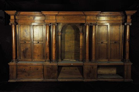 MOBILE DA SACRESTIA Abruzzo o Marche, XVII secolo Ampi rimaneggiamenti...