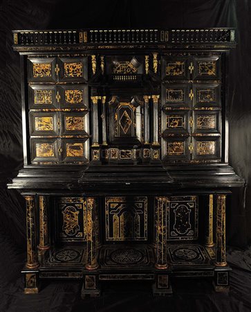 STIPO MONETIERE A DUE PEZZI Napoli o Roma (?), XVII-XVIII secolo Legno...