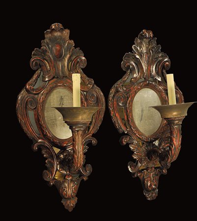 COPPIA DI APPLIQUES A SPECCHIO AD UNA LUCE Produzione italiana (?), XIX...