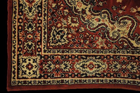 YAZD Tappeto realizzato a macchina 290x198 cm. Stato di conservazione Segno:...