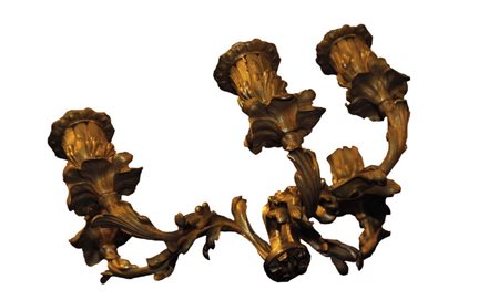 COPPIA DI CANDELABRI IN STILE LUIGI XV Bronzo dorato e fucinato, pietra 62x31...