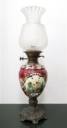 Lume a petrolio in porcellana dipinta con paesaggi, 20° Secolo