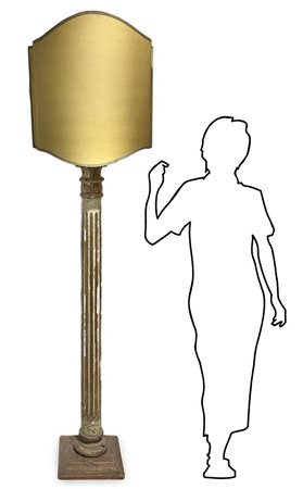 Torciere a colonna scanalata in lacca e oro, Impero, inizi 19° Secolo