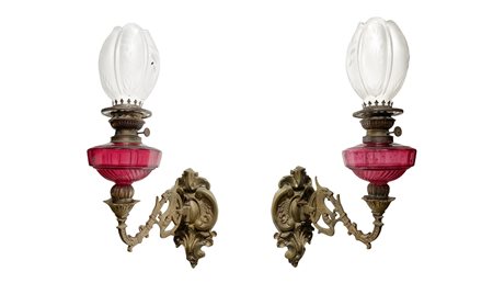 Coppia di appliques a petrolio in bronzo e vetro, fine 19° Secolo