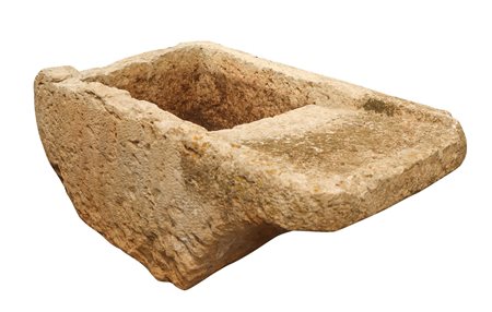 Antico lavatoio (pila) in pietra bianca di Noto, XVIII Secolo