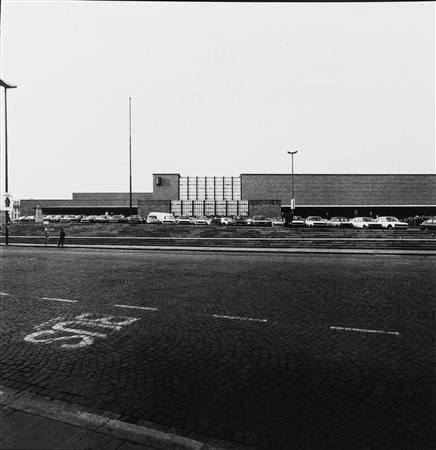 Gabriele Basilico (1944-2013)  - Firenze, Stazione di Santa Maria Novella, 1986