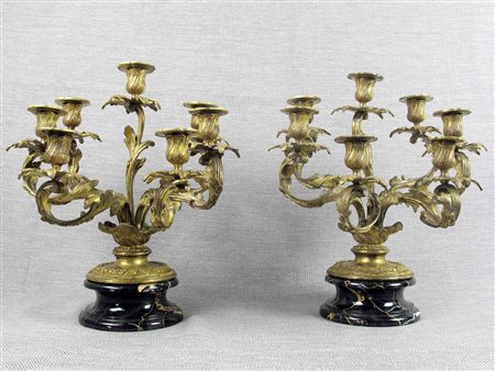 Coppia di candelabri a muro Francia XIX secolo Bronzo dorato, basi in marmo...