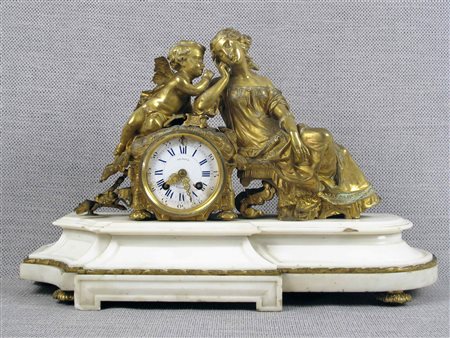 Sveglia fine XIX secolo Francia Bronzo dorato e marmo Alta 32,5 cm, base...
