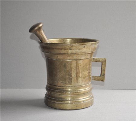 Anonym/Anonimo Messing, Höhe 18 cm;Ottone, altezza 18 cm