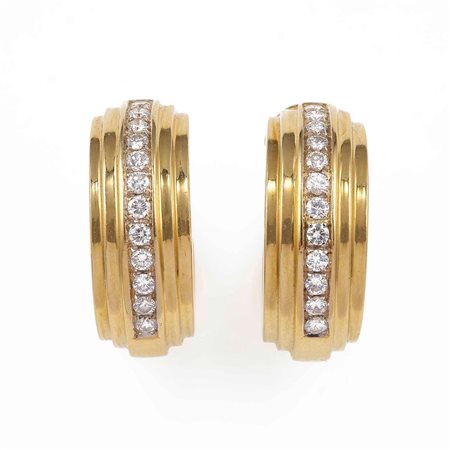 Orecchini con diamanti taglio brillante