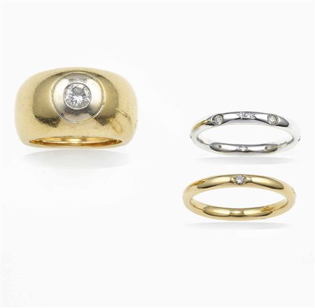 Pomellato. Lotto composto da due anelli modello Lucciole ed un anello a fascia