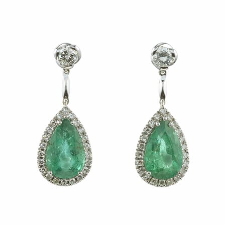 Orecchini con smeraldi di ct 8.50 circa e diamanti