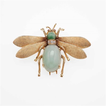 Spilla con giadeiti e diamanti