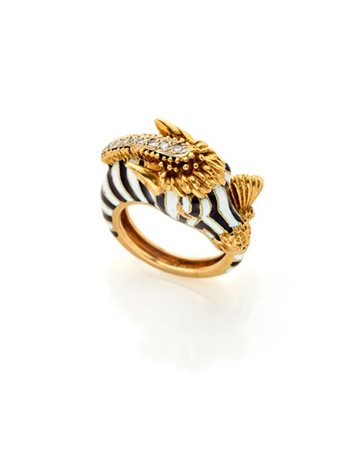 FRASCAROLO
Anello zebra in oro giallo e smalti, rubini per gli occhi e diamanti