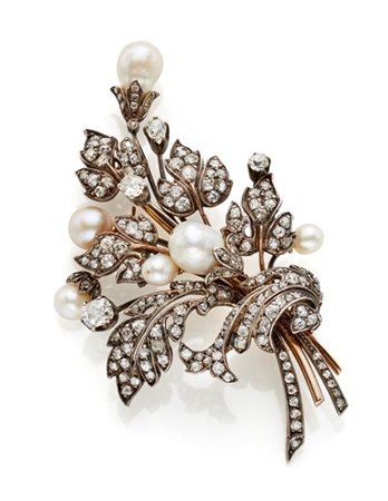 Broche floreale in oro e argento, diamanti old mine per complessivi ct. 3,20 ci