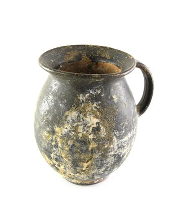 OLPE A VERNICE NERA DATAZIONE: IV-III sec. a.C. MATERIA E TECNICA: argilla...