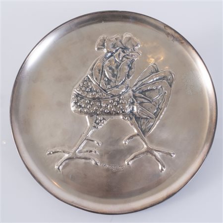 LUCIANO MINGUZZI (Bologna 1911 – Milano 2004) "Gallo". Piatto in argento 925....