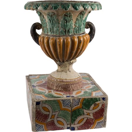 MANIFATTURA DI CALTAGIRONE DEL XIX SECOLO, Vaso a cratere