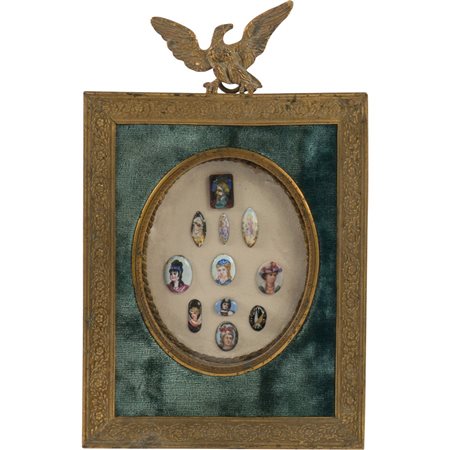 PICCOLA CORNICE con miniature