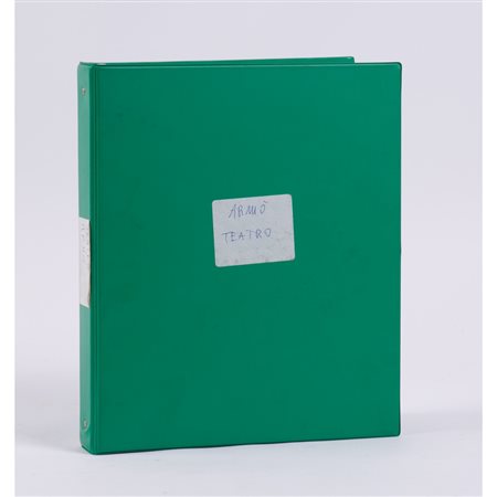 RACCOGLITORE CON 45 documenti firmati e fotografie autografate