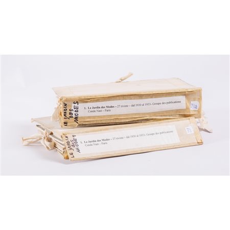 2 RACCOGLITORI ”Les Jardin des Modes”