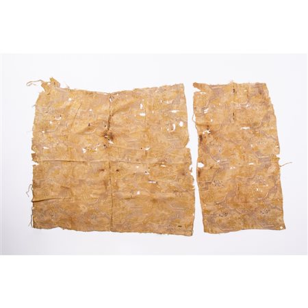 IMPORTANTI FRAMMENTI DI TESSUTO DEL XVI E XVII SECOLO