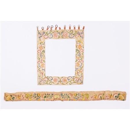 IMPORTANTI FRAMMENTI DI TESSUTO EPOCA XVI SECOLO