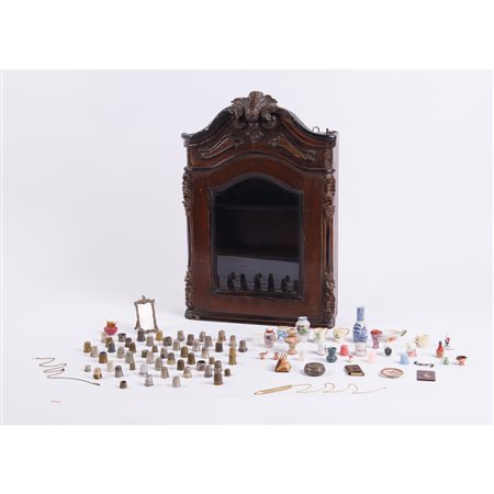 COLLEZIONE SESSANTATRE DITALI DA CUCITO DAL XVI AL XX SECOLO