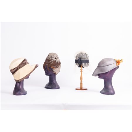 QUATTRO CAPPELLI, DUE A FIRMA PAULETTE E DUE JEANNE LANVIN