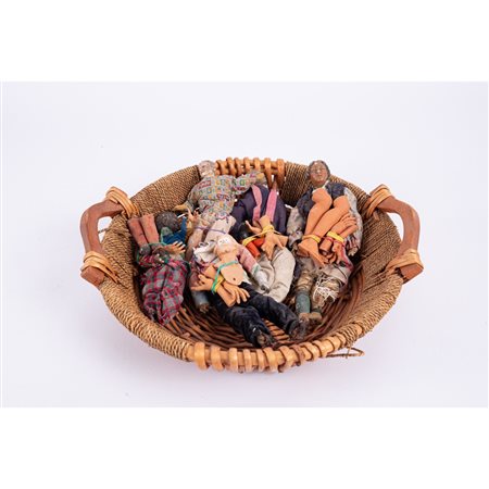 CINQUE PASTORI da presepe