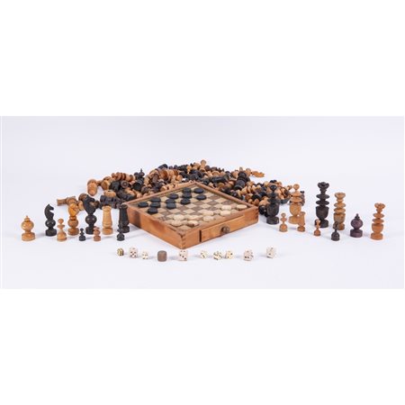 SCACCHIERA e DAMA in legno