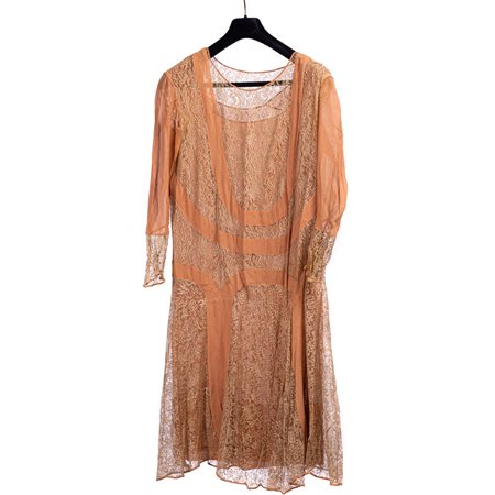 ABITO FEMMINILE EPOCA 1920