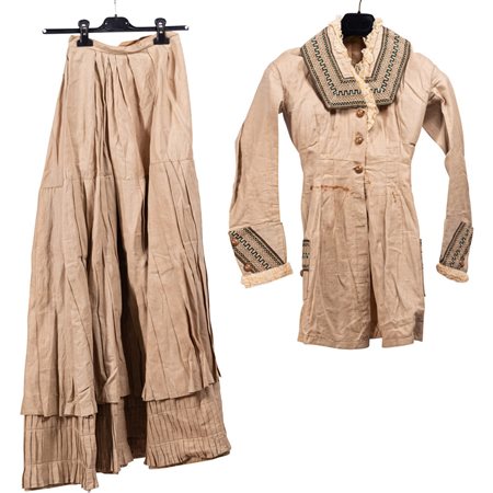 DUE ABITI FEMMINILI DA SERA EPOCA XIX SECOLO