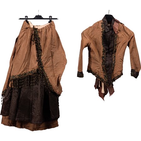 ABITO FEMMINILE EPOCA XIX SECOLO E ABITO DA SPOSA EPOCA 1900